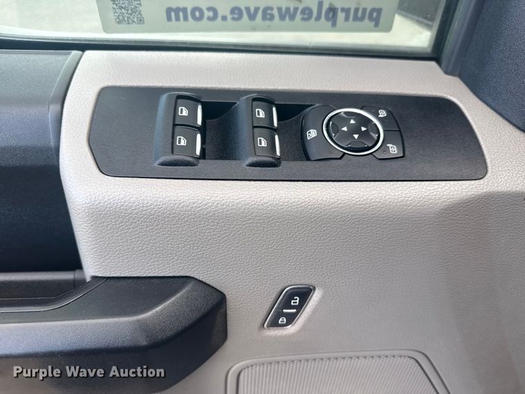 image for item DQ4222 2020 Ford F550 Ext. Cab flatbed truck