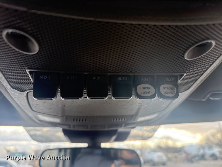 image for item DQ4222 2020 Ford F550 Ext. Cab flatbed truck