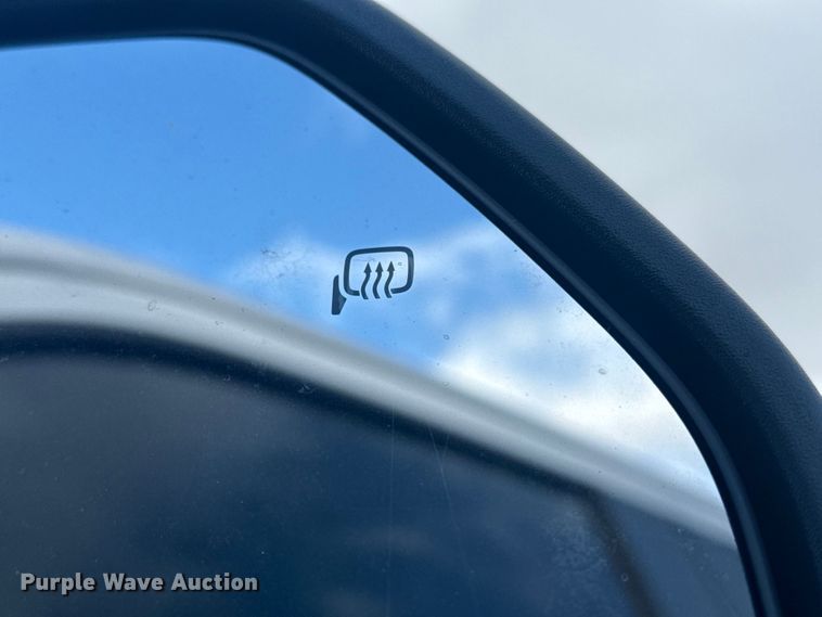 image for item DQ4222 2020 Ford F550 Ext. Cab flatbed truck