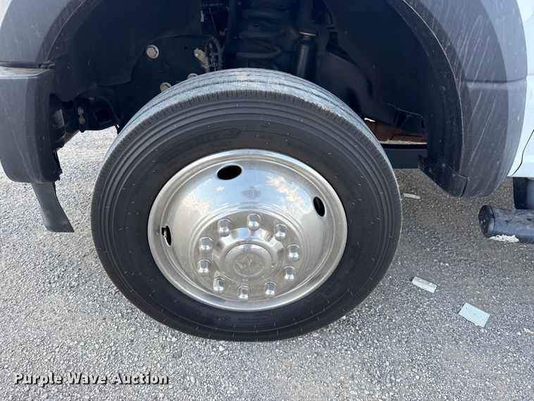 image for item DQ4222 2020 Ford F550 Ext. Cab flatbed truck