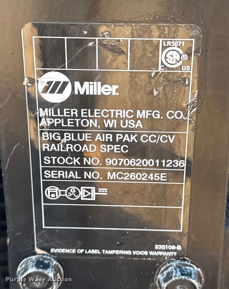 image for item DQ4237 Miller Big Blue Air Pak welder/generator
