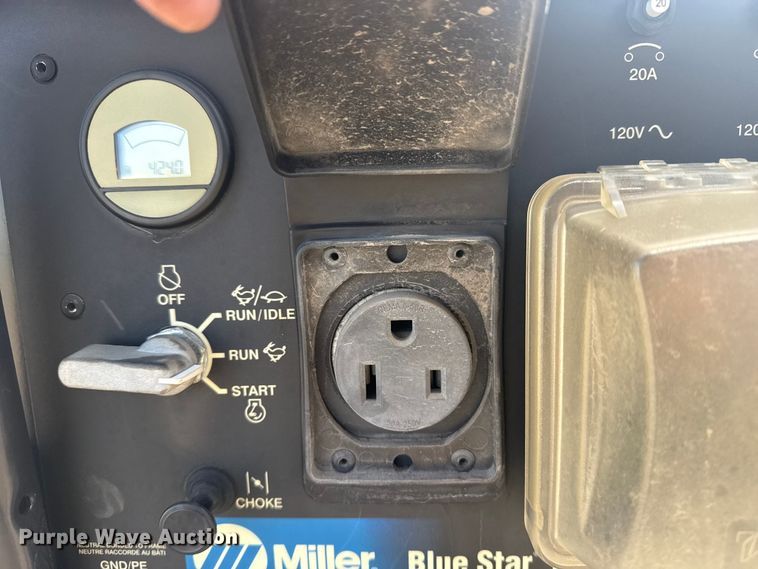 image for item DQ4239 Miller Blue Star 185 welder/generator