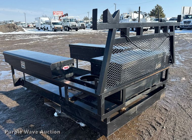 image for item DQ4242 Flatbed