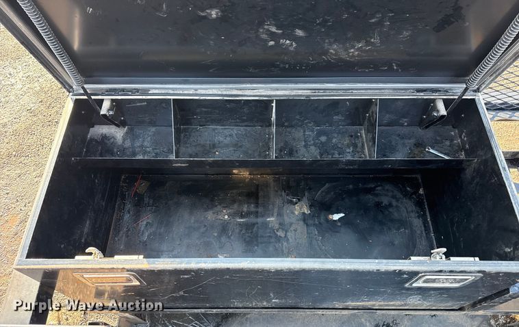 image for item DQ4242 Flatbed