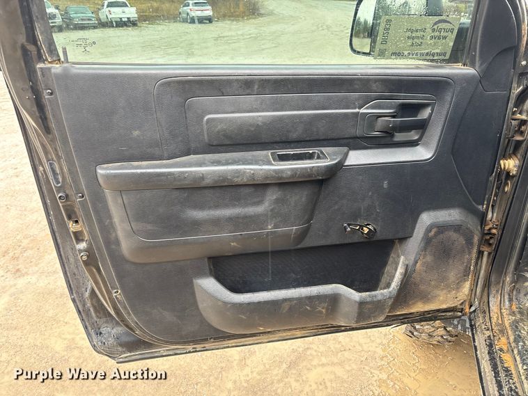 image for item DR2838 2016 RAM 5500 flatbed truck