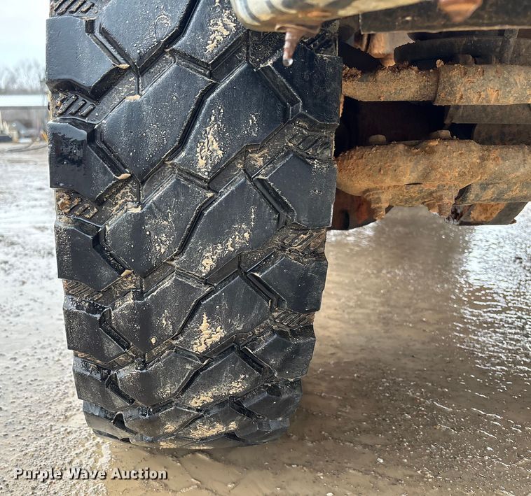 image for item DR2838 2016 RAM 5500 flatbed truck