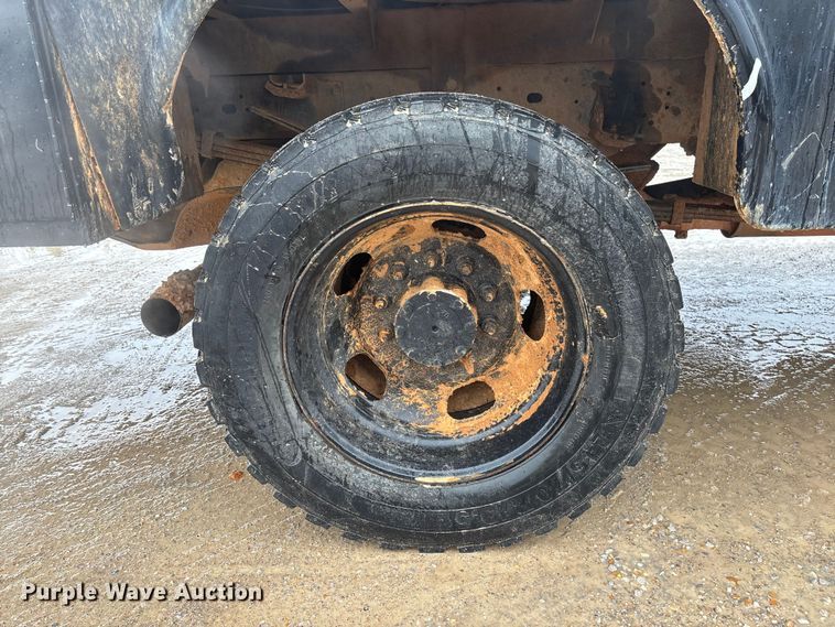 image for item DR2838 2016 RAM 5500 flatbed truck