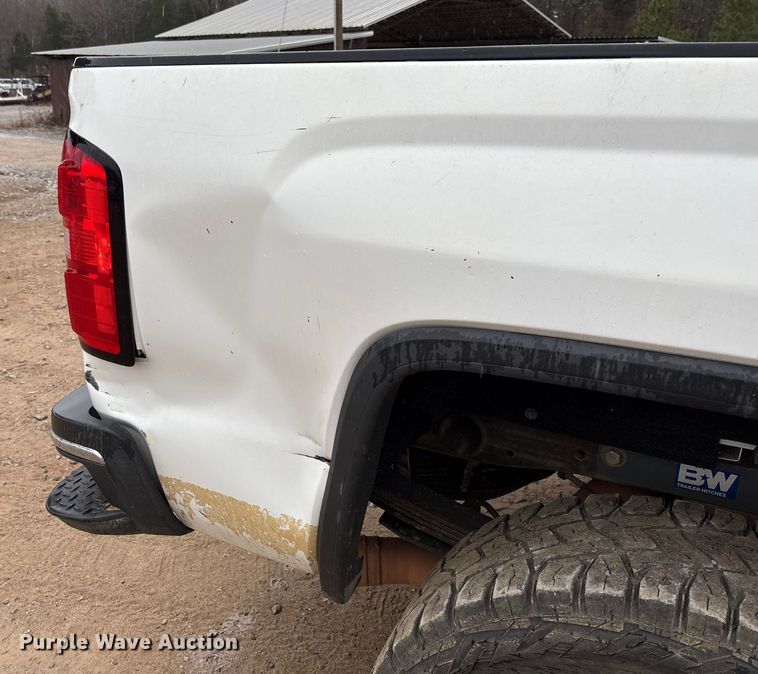 image for item DR2839 2018 GMC Sierra 2500 Crew Cab pickup truck