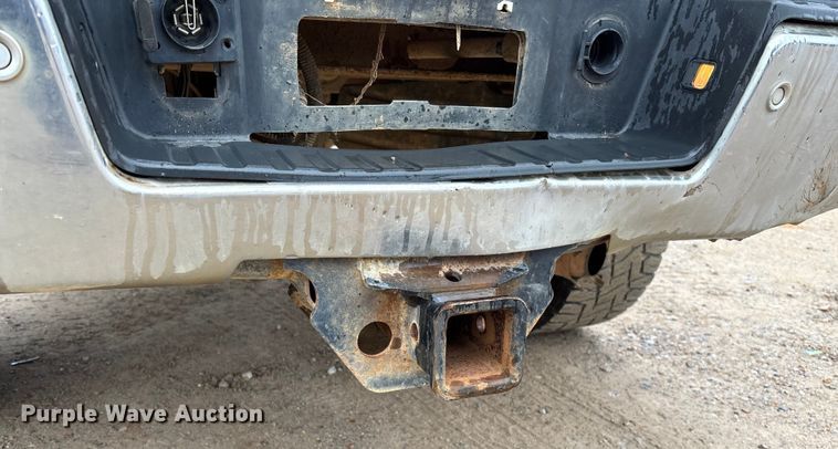 image for item DR2839 2018 GMC Sierra 2500 Crew Cab pickup truck