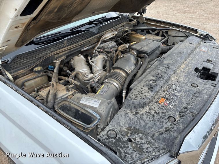 image for item DR2839 2018 GMC Sierra 2500 Crew Cab pickup truck