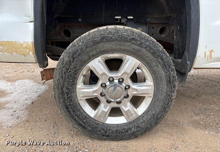 image for item DR2839 2018 GMC Sierra 2500 Crew Cab pickup truck