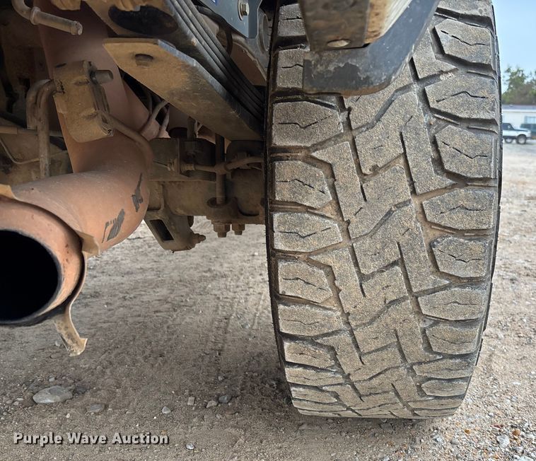 image for item DR2839 2018 GMC Sierra 2500 Crew Cab pickup truck