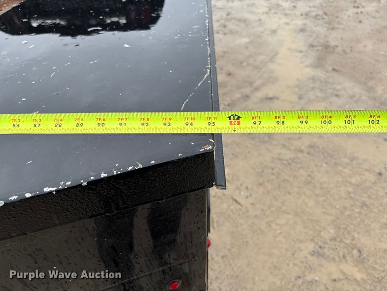 image for item DR2840 2017 Ford F350 Super Duty Crew Cab flatbed pickup truck