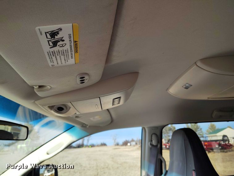 image for item DT0842 2008 Chrysler Town&Country van