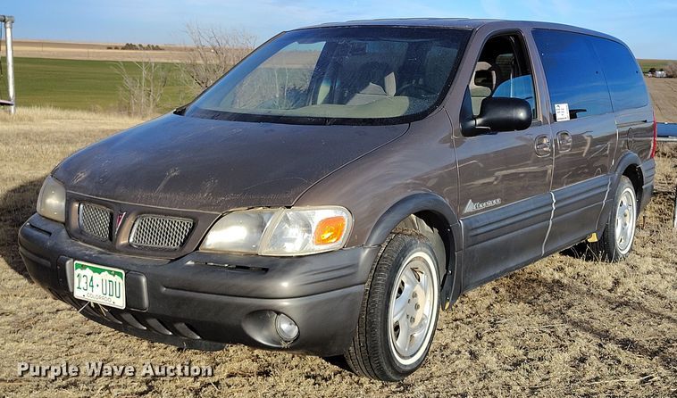 image for item DT0843 2000 Pontiac Montana van