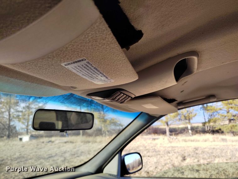 image for item DT0843 2000 Pontiac Montana van