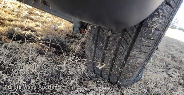 image for item DT0843 2000 Pontiac Montana van