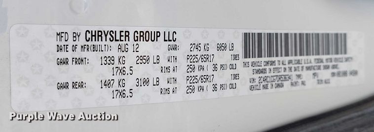 image for item DT0844 2013 Chrysler Town&Country van