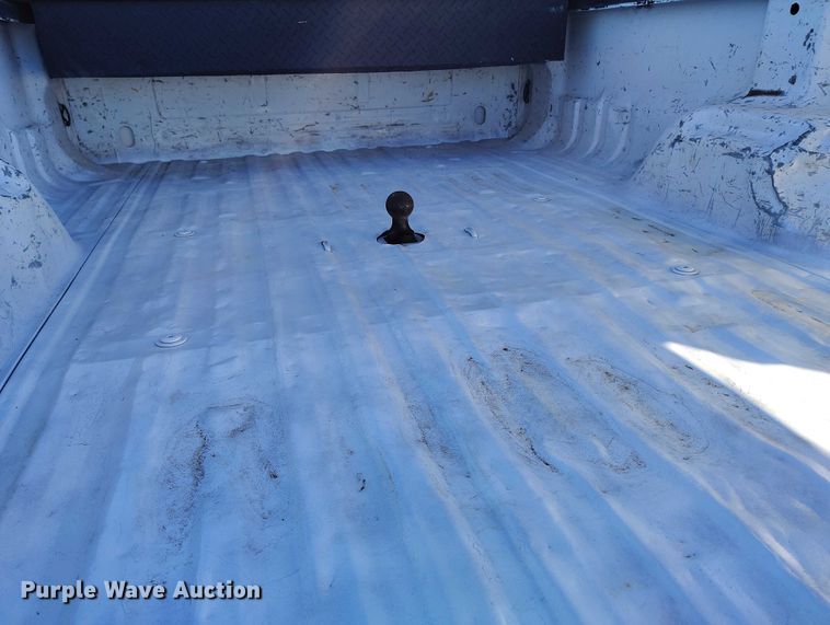 image for item DT0860 2006 Ford F350 Lariat Crew Cab pickup truck