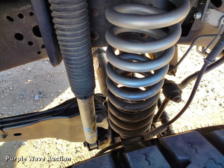 image for item DT0860 2006 Ford F350 Lariat Crew Cab pickup truck