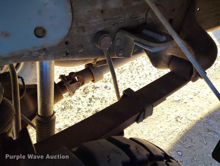 image for item DT0860 2006 Ford F350 Lariat Crew Cab pickup truck