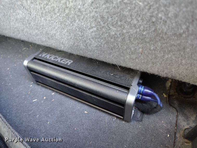 image for item DT0860 2006 Ford F350 Lariat Crew Cab pickup truck