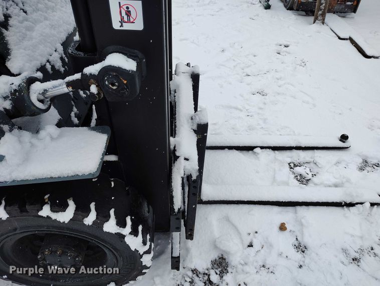 image for item DT0876 Toyota 42-5FG29 forklift