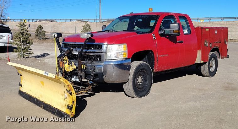 image for item DT0891 2008 Chevrolet Silverado 2500HD Ext. Cab utility bed pickup truck