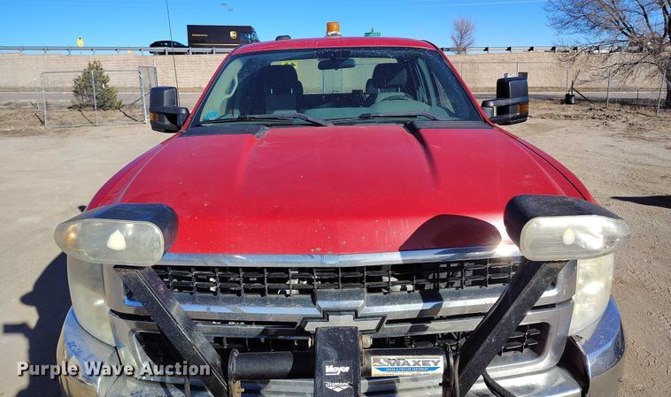 image for item DT0891 2008 Chevrolet Silverado 2500HD Ext. Cab utility bed pickup truck