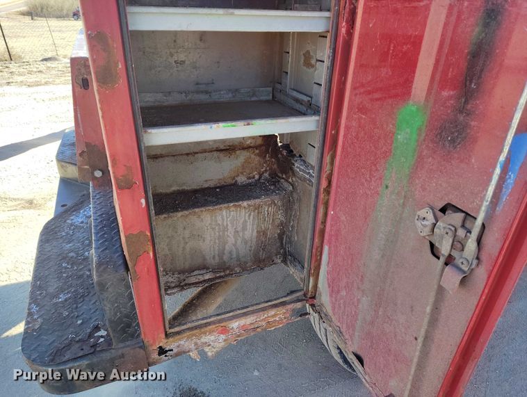 image for item DT0891 2008 Chevrolet Silverado 2500HD Ext. Cab utility bed pickup truck