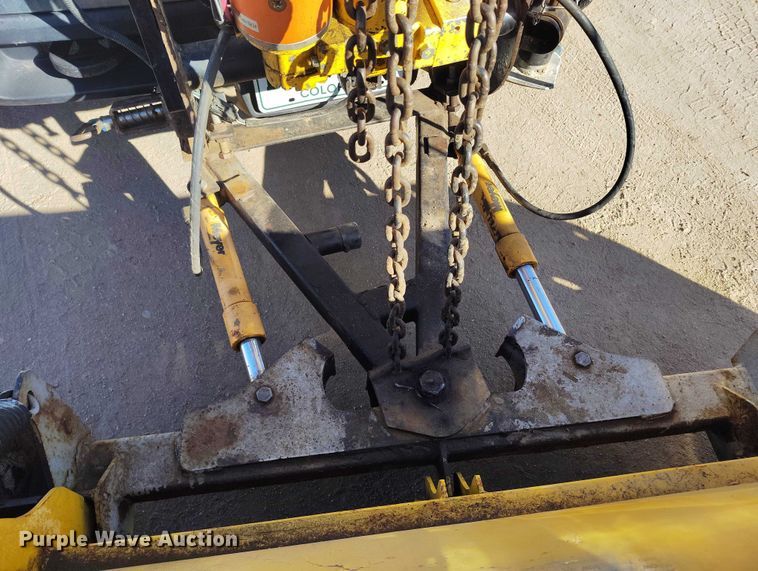 image for item DT0891 2008 Chevrolet Silverado 2500HD Ext. Cab utility bed pickup truck