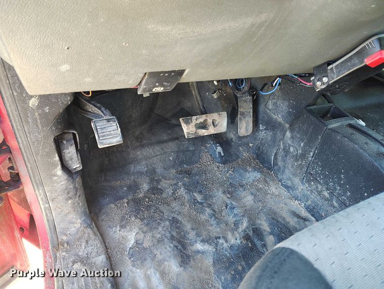 image for item DT0891 2008 Chevrolet Silverado 2500HD Ext. Cab utility bed pickup truck