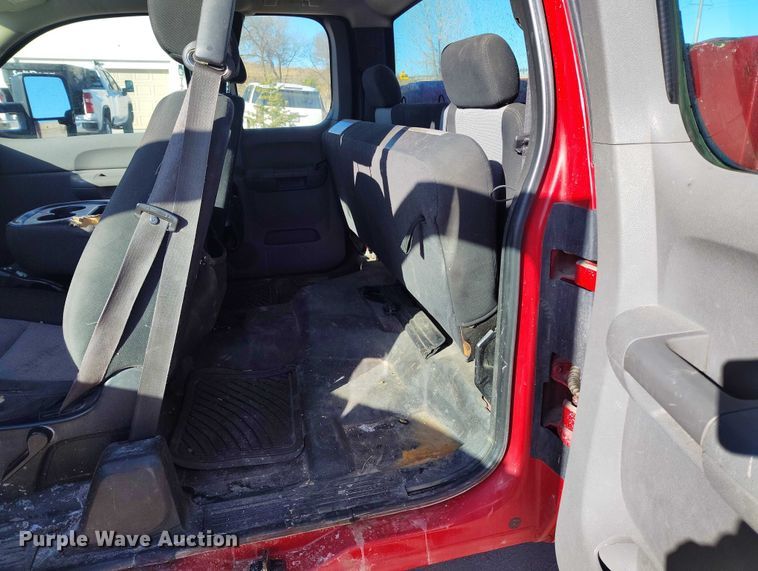 image for item DT0891 2008 Chevrolet Silverado 2500HD Ext. Cab utility bed pickup truck