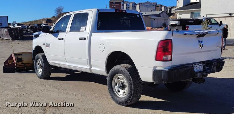 image for item DT0892 2014 RAM 2500 Crew Cab pickup truck