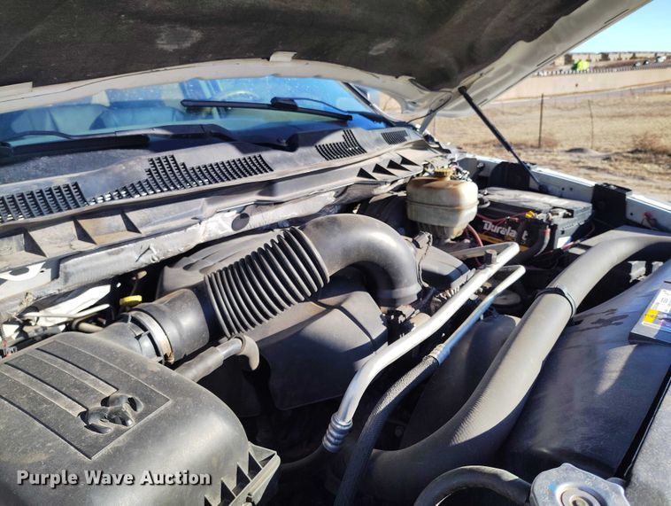 image for item DT0892 2014 RAM 2500 Crew Cab pickup truck