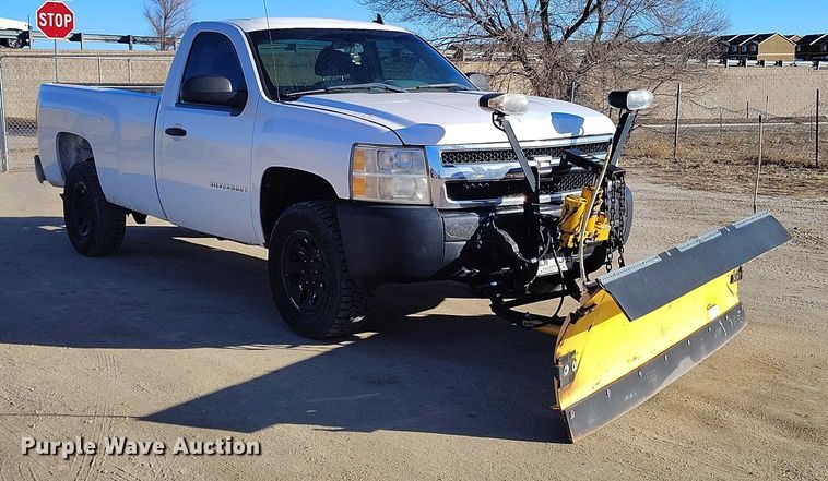 image for item DT0893 2008 Chevrolet Silverado 1500 pickup truck
