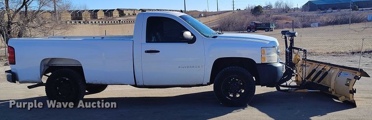 image for item DT0893 2008 Chevrolet Silverado 1500 pickup truck