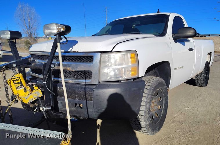 image for item DT0893 2008 Chevrolet Silverado 1500 pickup truck