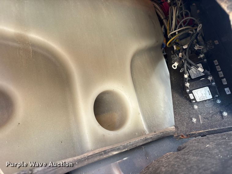 image for item DT2791 (2) light plants