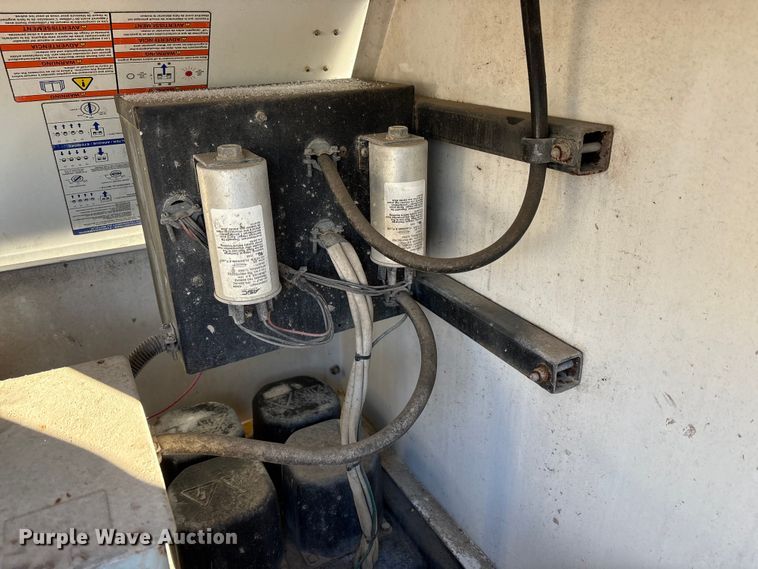 image for item DT2797 (4) light plants