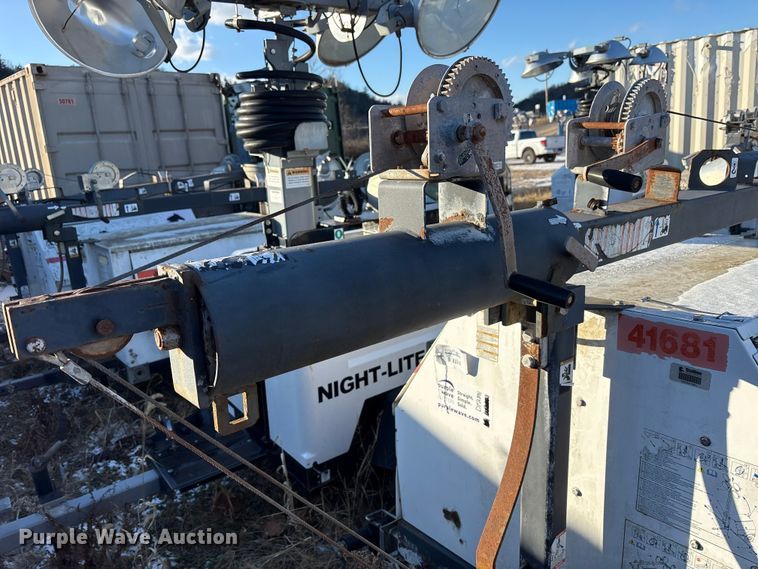 image for item DT2801  (3) light plants