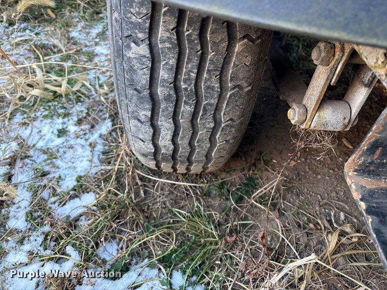 image for item DT2808 (3) light plants