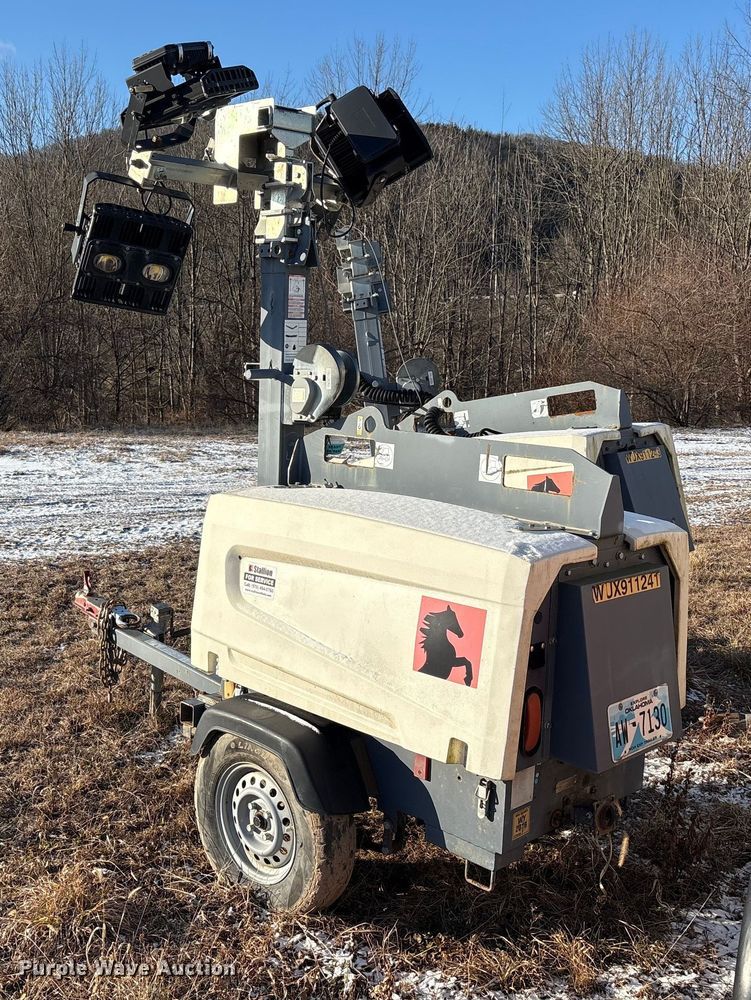 image for item DT2814 (4) Atlas Copco V5+ light plants