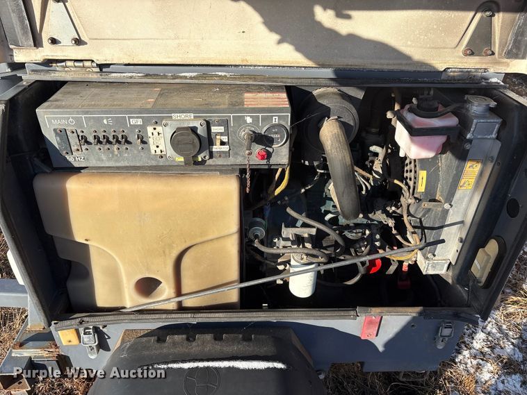 image for item DT2814 (4) Atlas Copco V5+ light plants