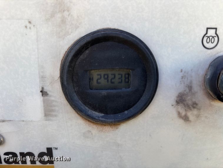 image for item DT2819  (2) Allmand Bros Maxi-Lite 2 V light plants