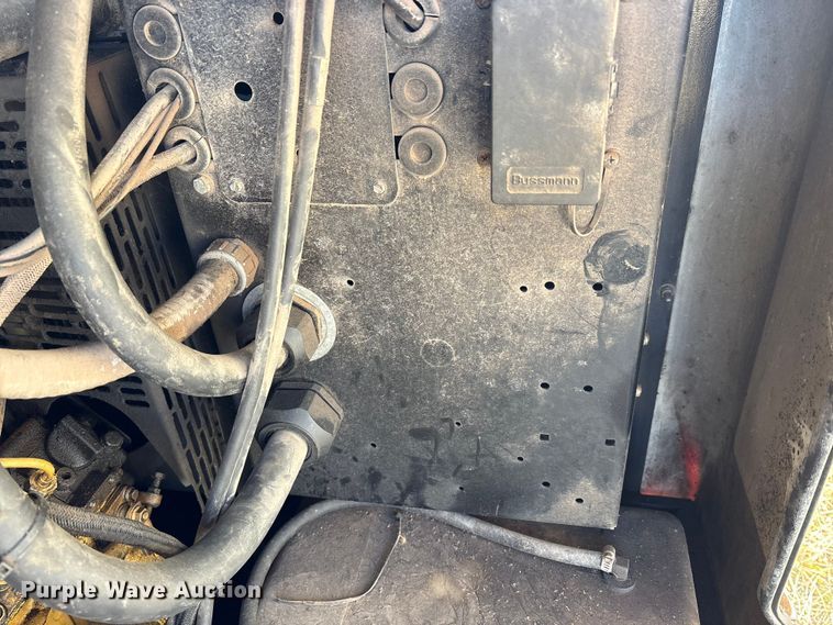 image for item DT2819  (2) Allmand Bros Maxi-Lite 2 V light plants