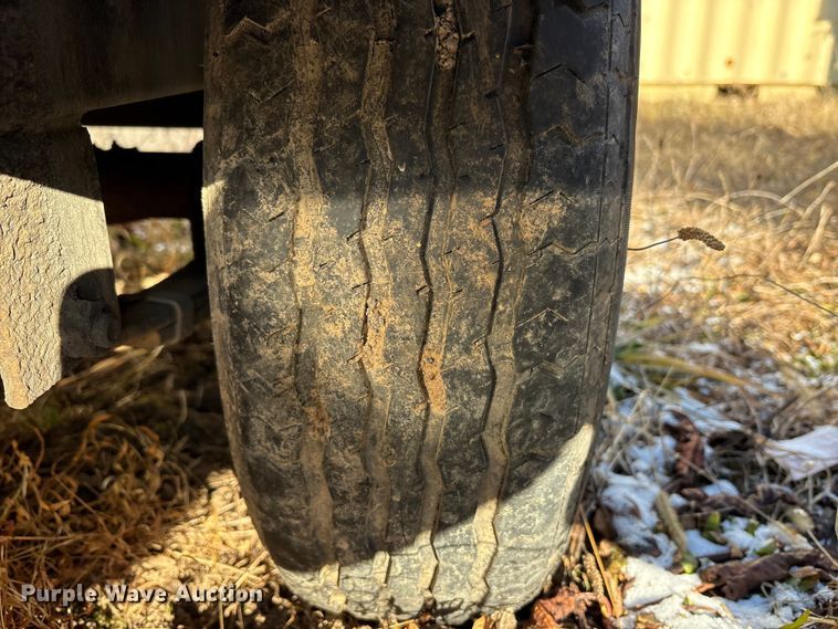 image for item DT2819  (2) Allmand Bros Maxi-Lite 2 V light plants