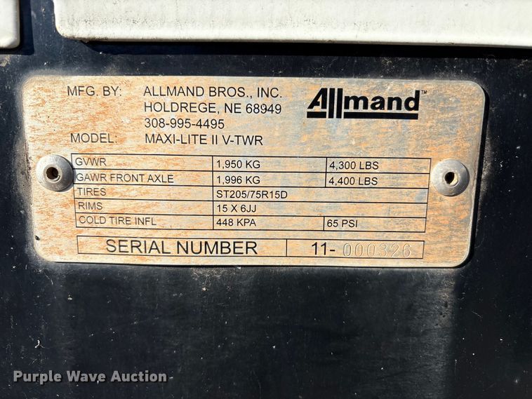 image for item DT2819  (2) Allmand Bros Maxi-Lite 2 V light plants