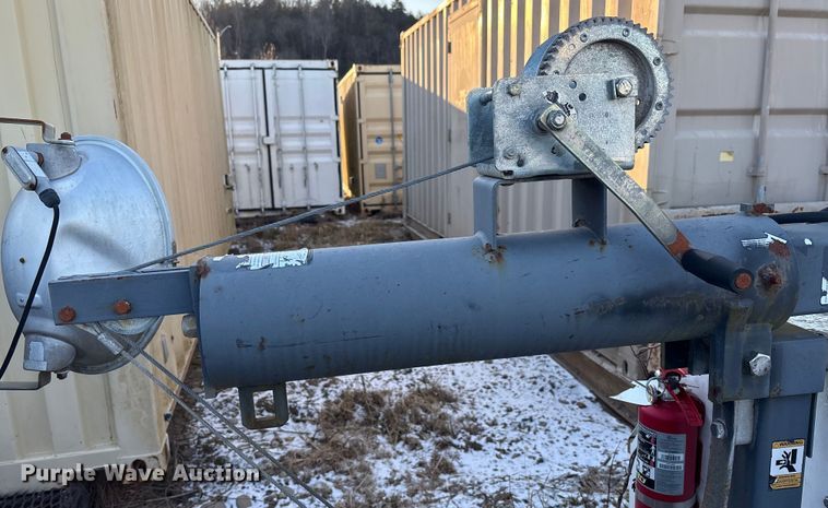 image for item DT2832 (2) light plants