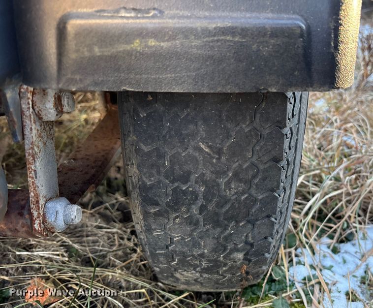 image for item DT2832 (2) light plants